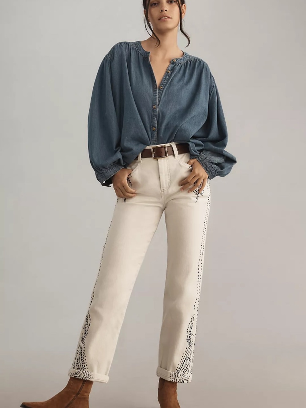 Anthropologie Pilcro Embroidered White Jeans 29
